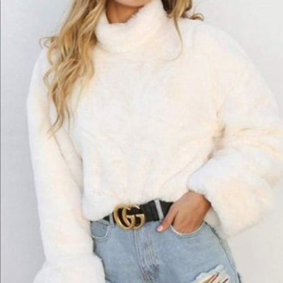 FALL SWEATER MYSTERY BOX - Picture 4 of 7